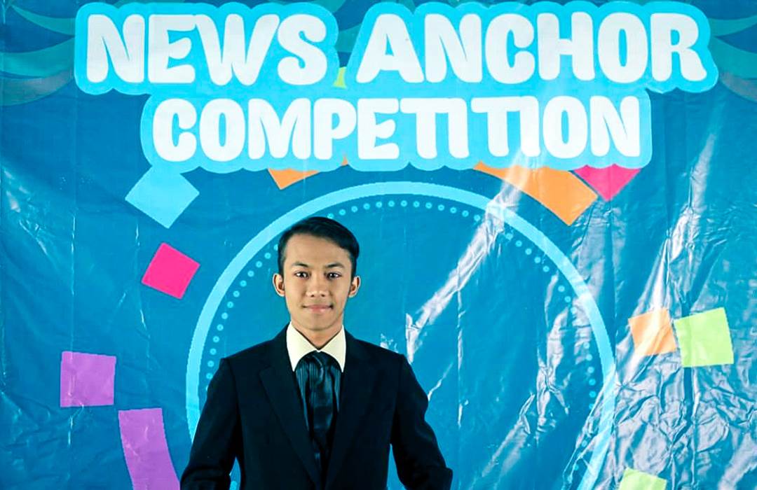 Mahasiswa Universitas Esa Unggul Juara 1 News Anchor Competition